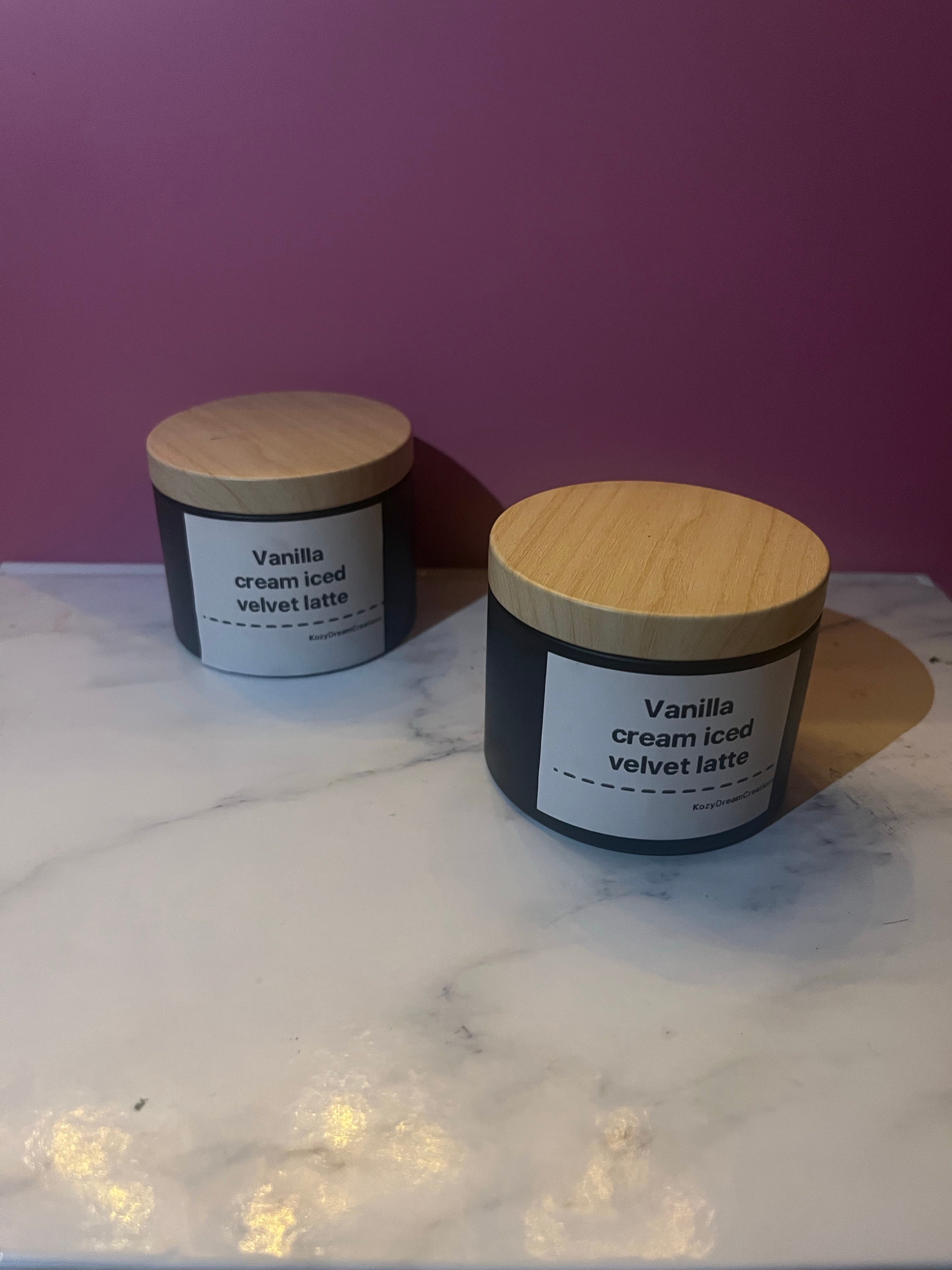 4oz Vanilla Cream Iced Velvet Latte Candle