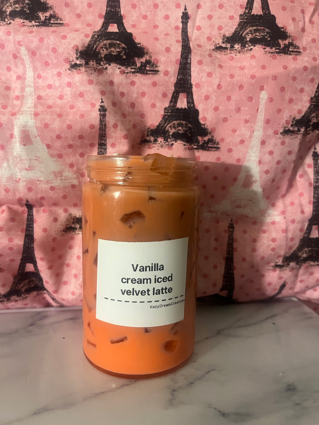9oz Vanilla Cream Iced Velvet Latte Candle